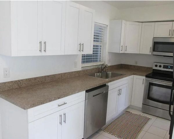 5901 28TH STREET N, St Petersburg, FL 33714