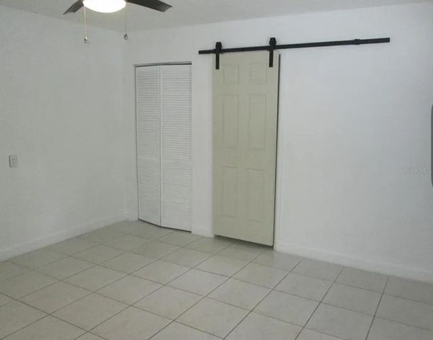 5901 28TH STREET N, St Petersburg, FL 33714