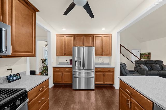 3377 Woodwind Dr, Jefferson Hills, PA 15025