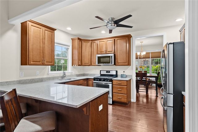 3377 Woodwind Dr, Jefferson Hills, PA 15025