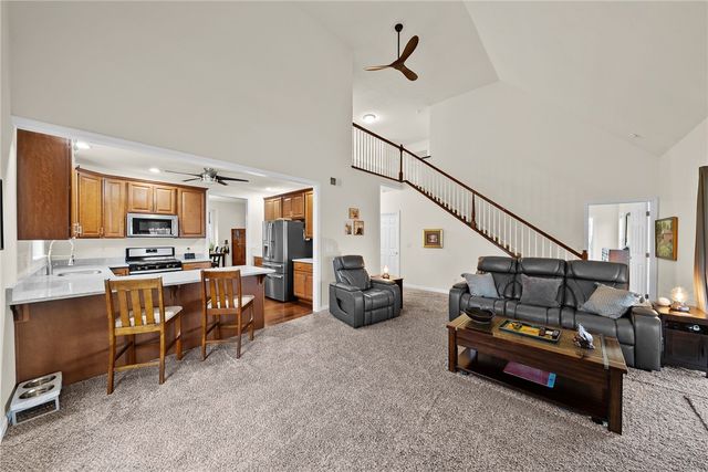 3377 Woodwind Dr, Jefferson Hills, PA 15025