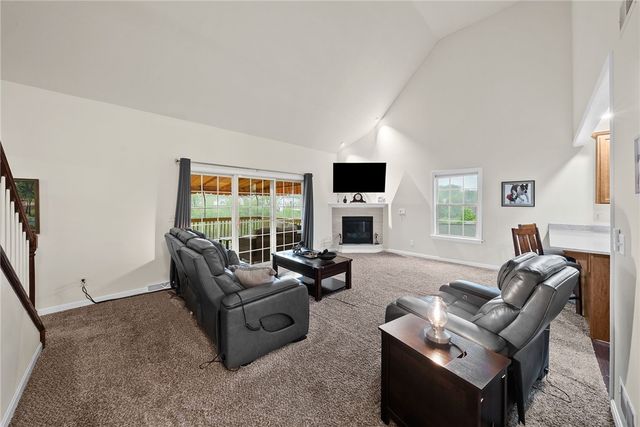 3377 Woodwind Dr, Jefferson Hills, PA 15025