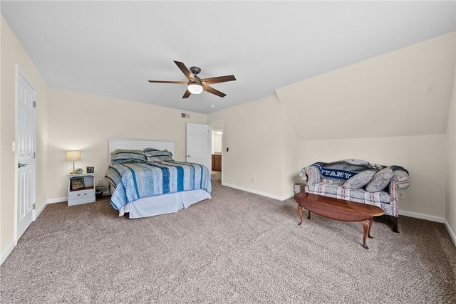 3377 Woodwind Dr, Jefferson Hills, PA 15025