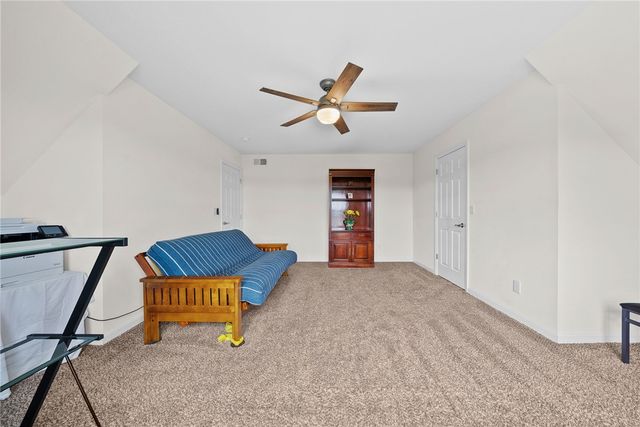 3377 Woodwind Dr, Jefferson Hills, PA 15025