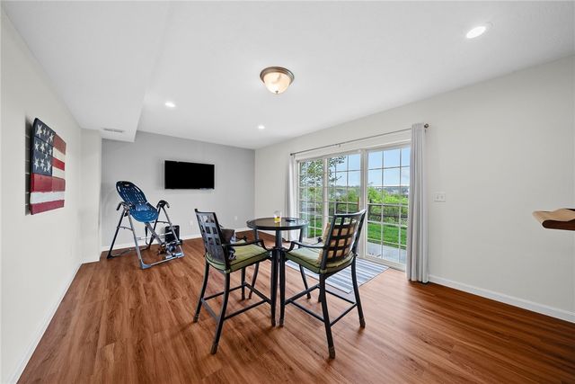 3377 Woodwind Dr, Jefferson Hills, PA 15025