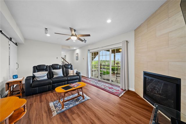 3377 Woodwind Dr, Jefferson Hills, PA 15025