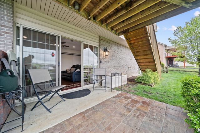 3377 Woodwind Dr, Jefferson Hills, PA 15025