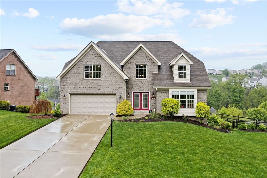3377 Woodwind Dr, Jefferson Hills, PA 15025