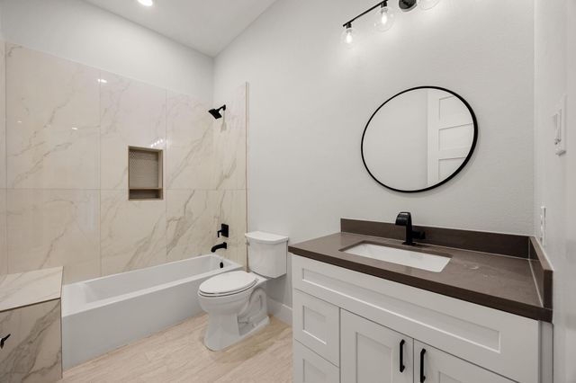 66 Road 66111, Dayton, TX 77535