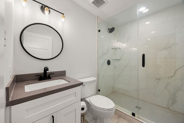 66 Road 66111, Dayton, TX 77535