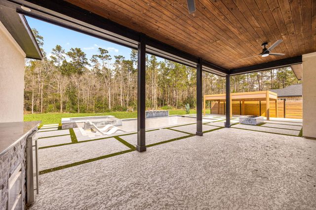 66 Road 66111, Dayton, TX 77535