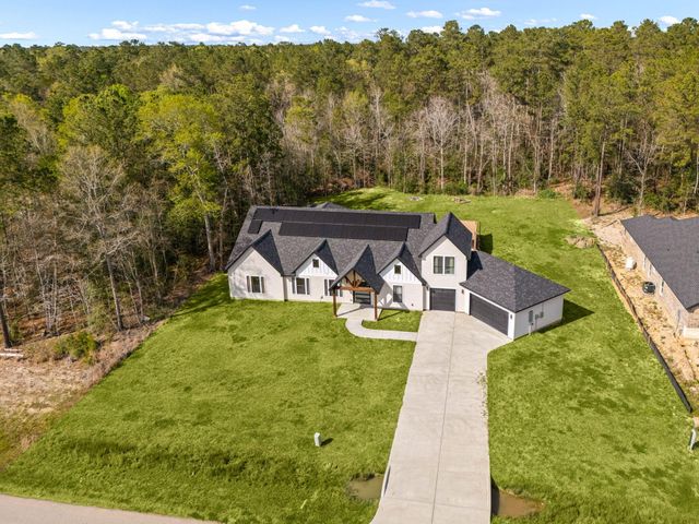 66 Road 66111, Dayton, TX 77535