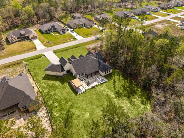 66 Road 66111, Dayton, TX 77535