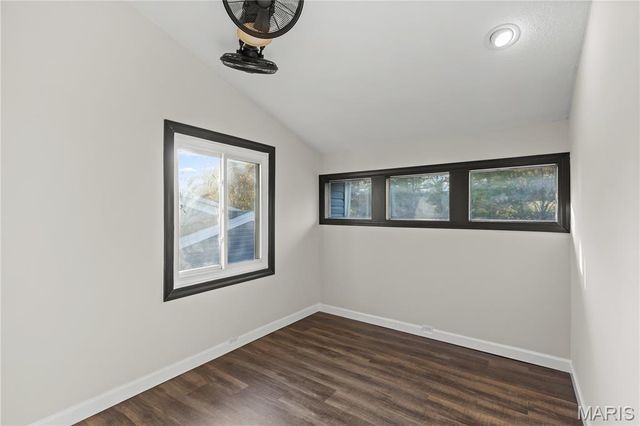 1011 Fairways Drive, Lake St Louis, MO 63367