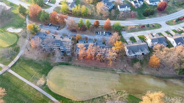 1011 Fairways Drive, Lake St Louis, MO 63367