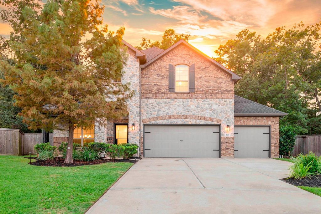 201 Rose Gum Court, Willis, TX 77318