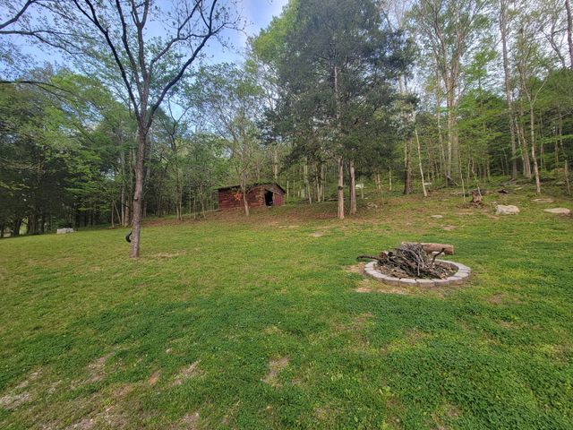313 Ben Myers Ln, Gainesboro, TN 38562