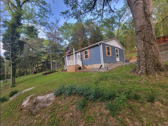 313 Ben Myers Ln, Gainesboro, TN 38562