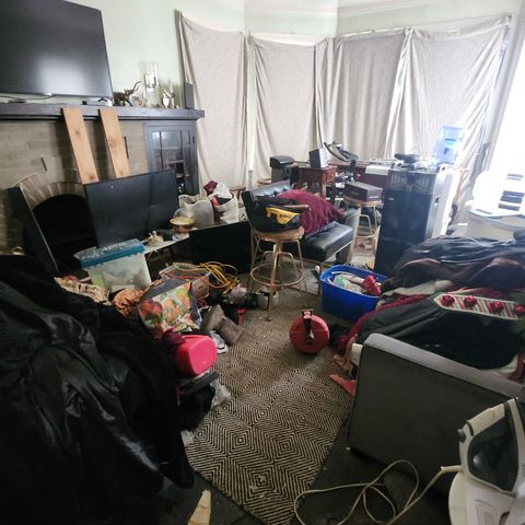 2821 E 77th Place, Chicago, IL 60649