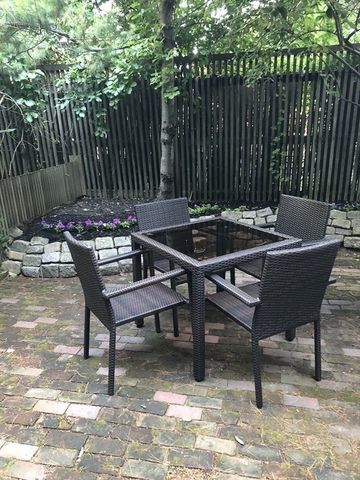 247 River Street 2, Cambridge, MA 02139
