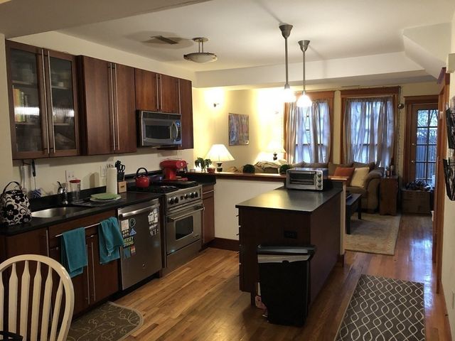 247 River Street 2, Cambridge, MA 02139
