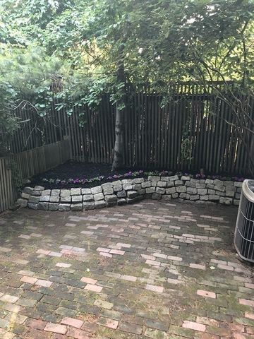 247 River Street 2, Cambridge, MA 02139