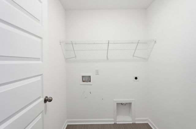 4005 E Associate Drive, North Charleston, SC 29418