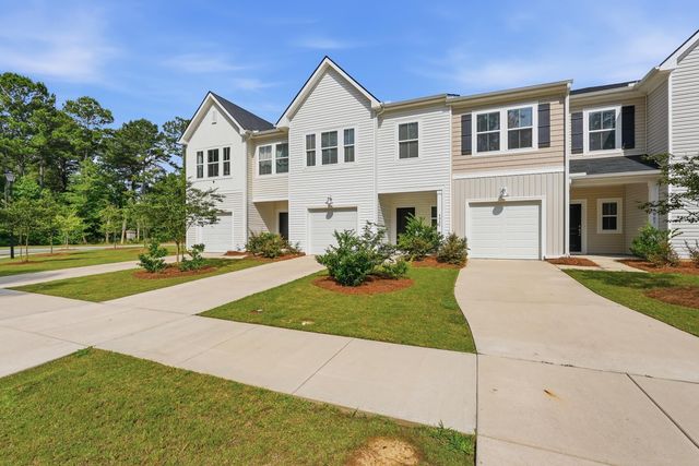 4005 E Associate Drive, North Charleston, SC 29418
