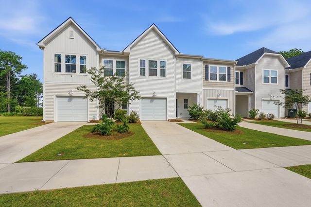4005 E Associate Drive, North Charleston, SC 29418