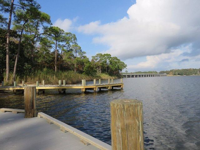1940 Bluewater Bay Boulevard 3, Niceville, FL 32578