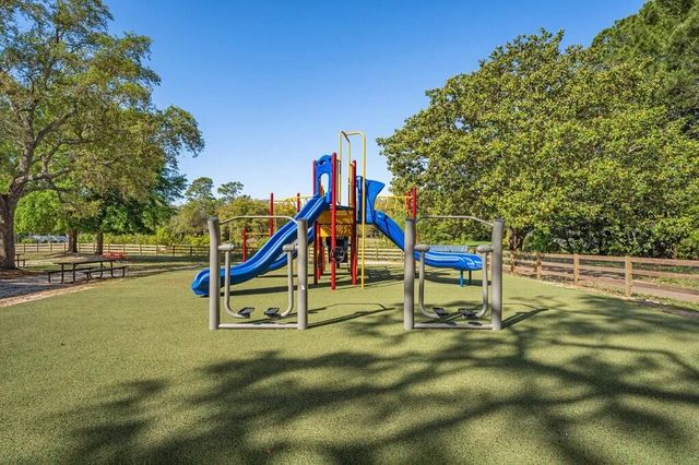 1940 Bluewater Bay Boulevard 3, Niceville, FL 32578