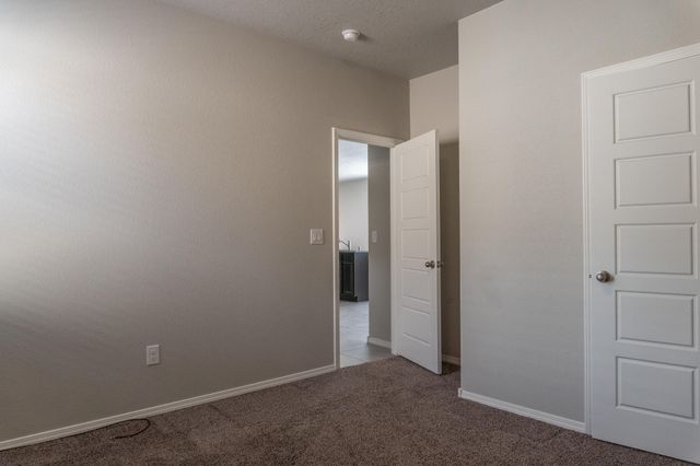 4856 Kings Peak Road NE, Rio Rancho, NM 87144