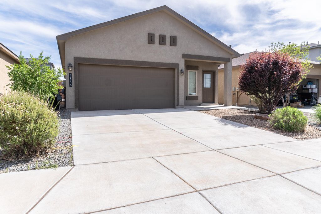 4856 Kings Peak Road NE, Rio Rancho, NM 87144
