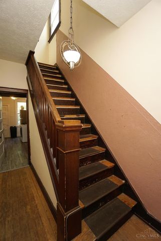 2382 Ravine Street, Cincinnati, OH 45219