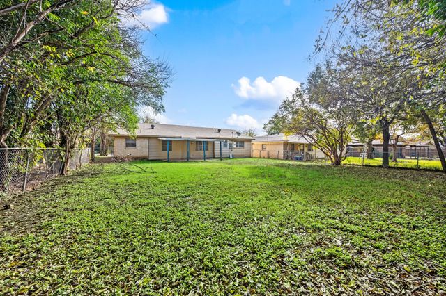 6624 Vega Drive, Fort Worth, TX 76133