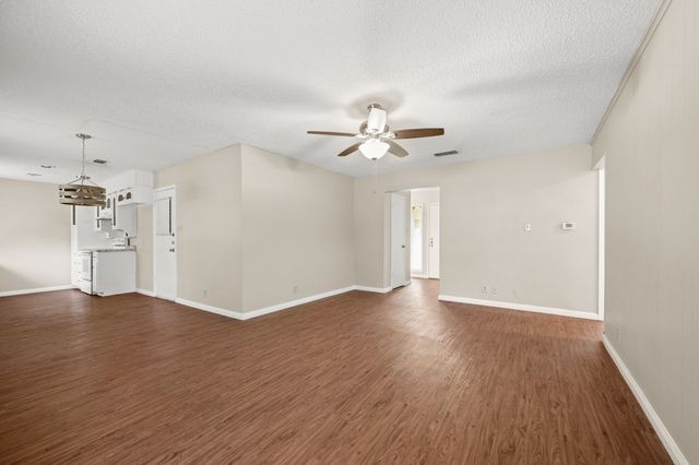 6624 Vega Drive, Fort Worth, TX 76133