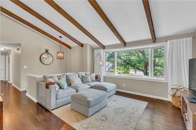 3428 Trail Road, Lawrence, KS 66049