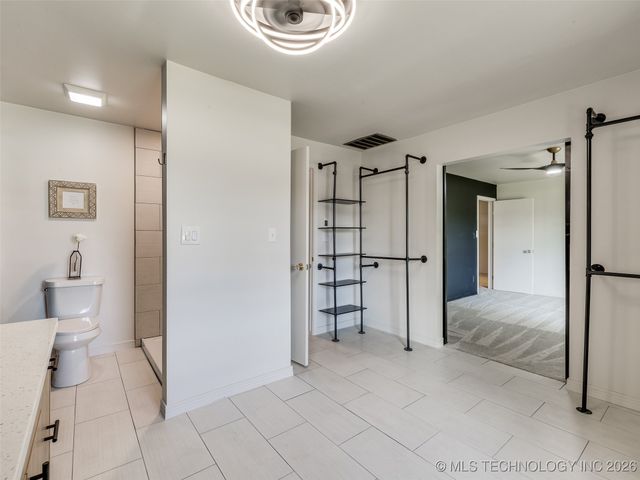 701 W 41st Street, Sand Springs, OK 74063