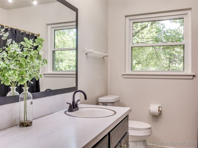 701 W 41st Street, Sand Springs, OK 74063