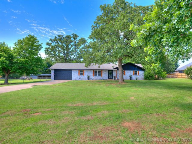 701 W 41st Street, Sand Springs, OK 74063