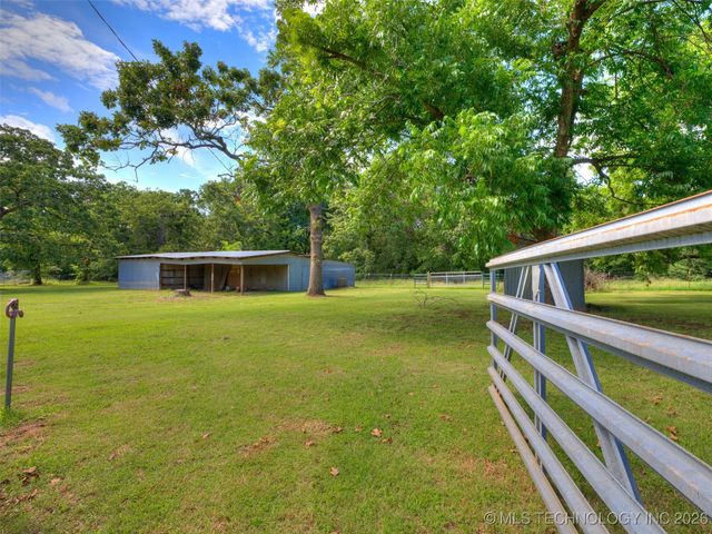 701 W 41st Street, Sand Springs, OK 74063