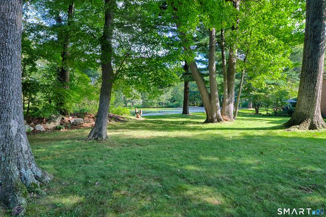 160 Fairfield Woods Road 48, Fairfield, CT 06825