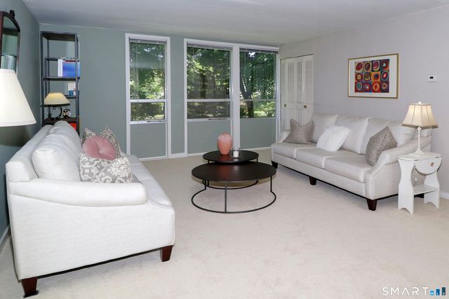 160 Fairfield Woods Road 48, Fairfield, CT 06825