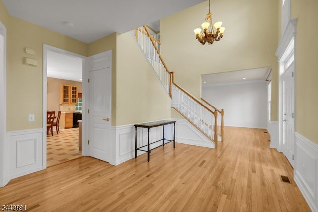 16 Bedford Dr, Bernards Twp., NJ 07920