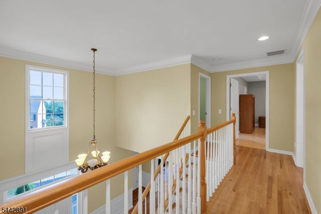 16 Bedford Dr, Bernards Twp., NJ 07920