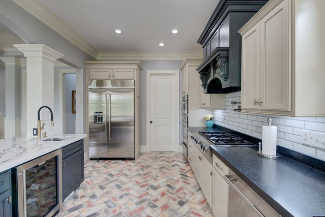 2254 Beckenham Drive, Mount Pleasant, SC 29466