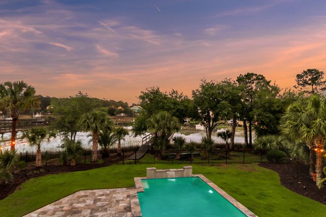 2254 Beckenham Drive, Mount Pleasant, SC 29466