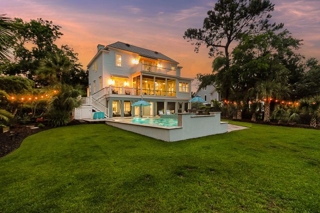 2254 Beckenham Drive, Mount Pleasant, SC 29466