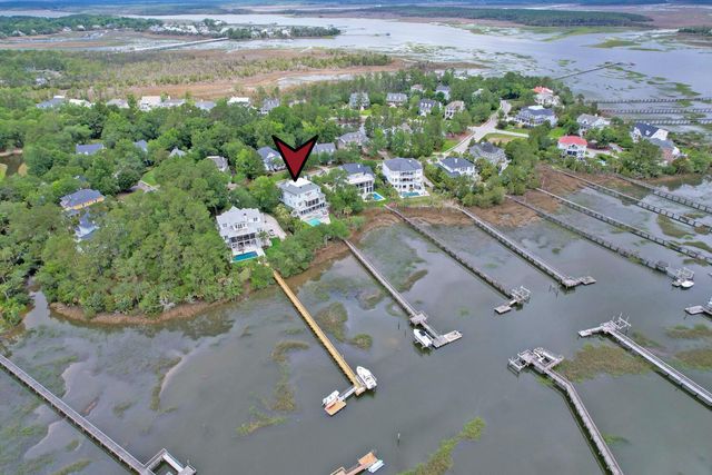2254 Beckenham Drive, Mount Pleasant, SC 29466