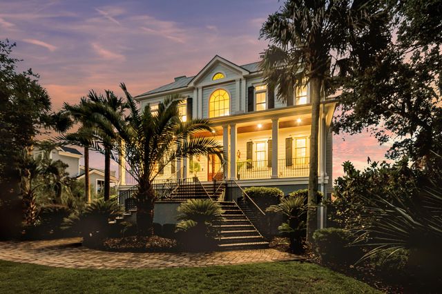 2254 Beckenham Drive, Mount Pleasant, SC 29466